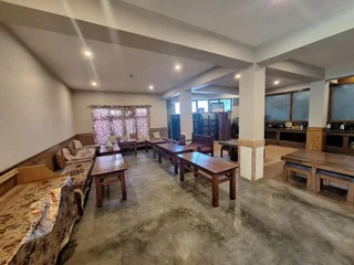 Лех: Tongspon Guest House