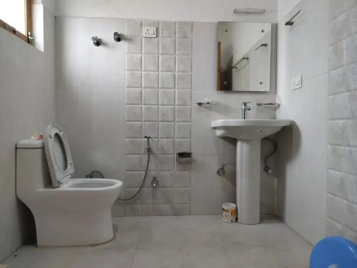 Лех: Tongspon Guest House