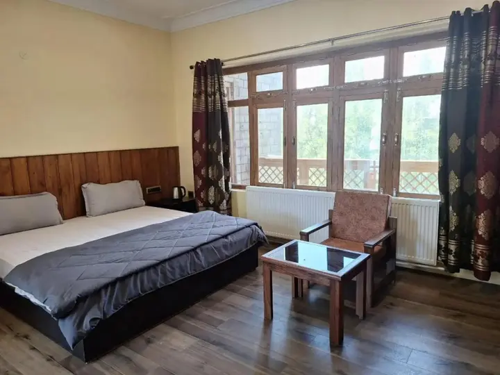 Лех: Tongspon Guest House