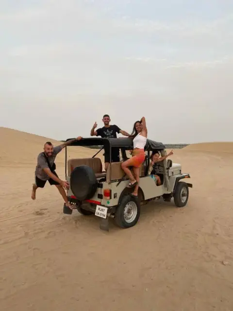 Джайсалмер: Hitesh Desert Safari Khuri