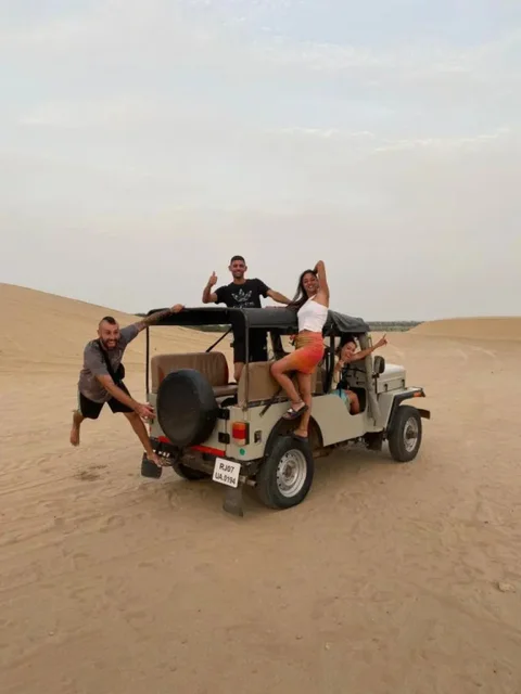 Джайсалмер: Hitesh Desert Safari Khuri