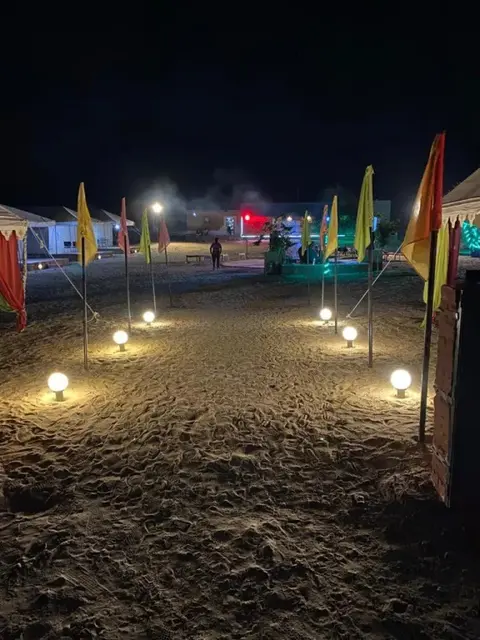 Джайсалмер: Hitesh Desert Safari Khuri