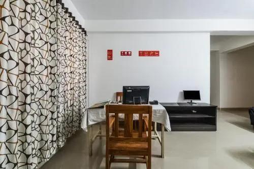 Висакхапатнам: Green City Service Apartments