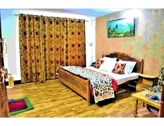 Шринагар: Eagle Resort