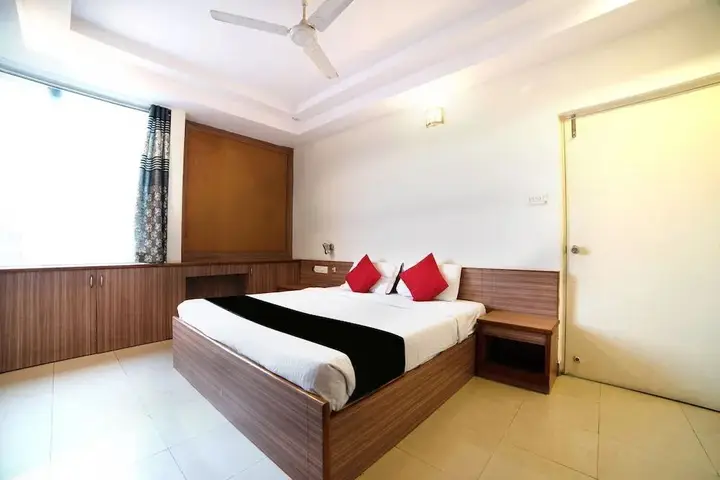 Hotel Riya Grand by OYO Rooms — фото 4