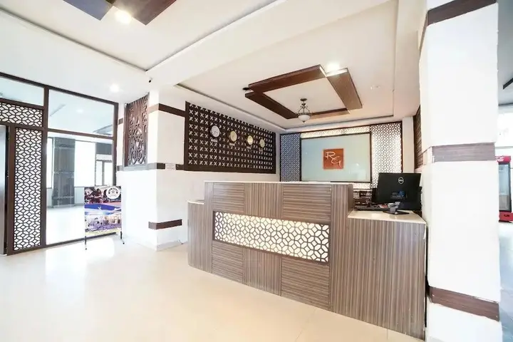 Hotel Riya Grand by OYO Rooms — фото 1