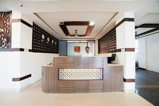 Хидерабад: Hotel Riya Grand by OYO Rooms
