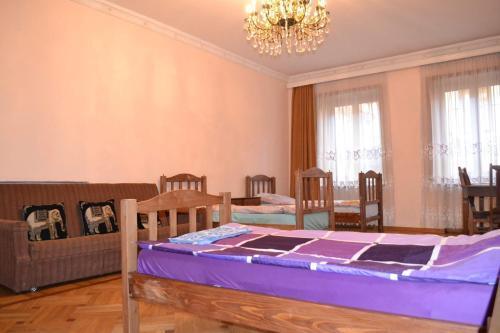 Тбилиси: Tamarioni Hostel
