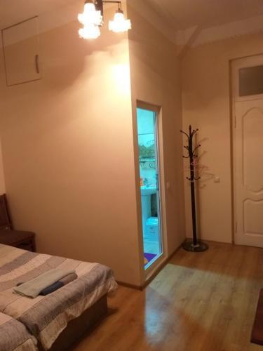 Тбилиси: Tamarioni Hostel