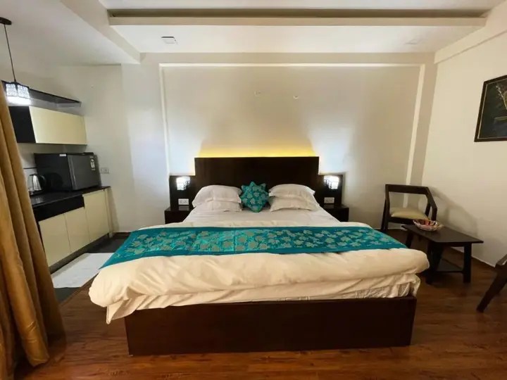Матхура: Home-Like Ganpati Infinity Resort
