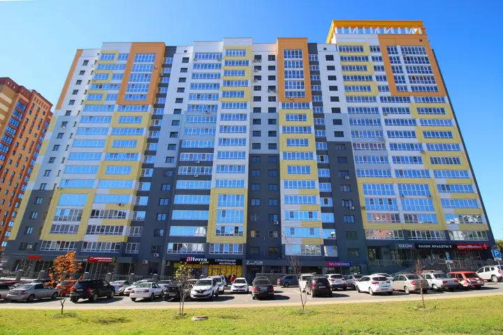Барнаул: Апартаменты Лучший Вариант в Центре Ядренцева 95