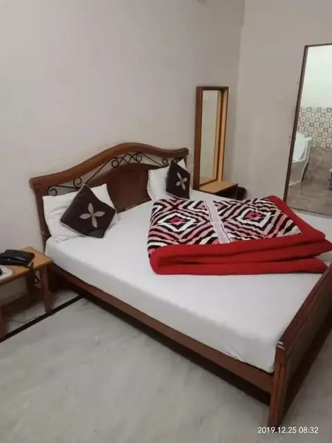 Hotel Hardik Palace — фото 1