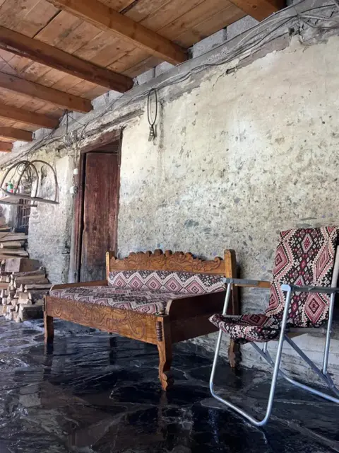 Омало: Guest House Shenako Veranda