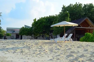 Гули: Lagoon Beach Veli