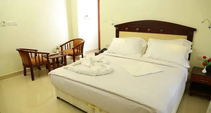 Чирайнкижу: Hotel Kaveri International
