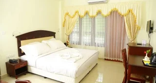 Чирайнкижу: Hotel Kaveri International