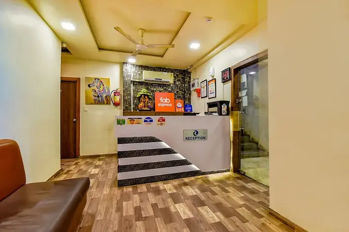 Ахмедабад: OYO Rooms Prahlad Nagar Garden
