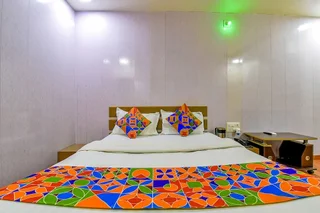 Ахмедабад: OYO Rooms Prahlad Nagar Garden