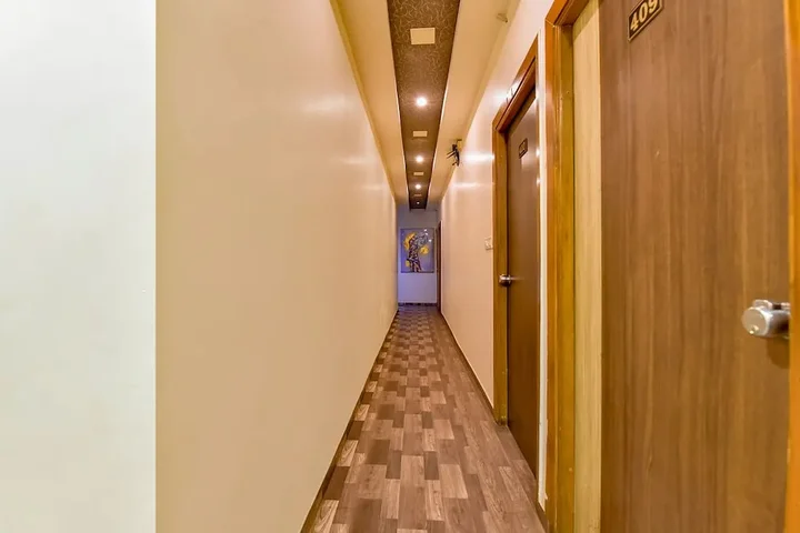 Ахмедабад: OYO Rooms Prahlad Nagar Garden