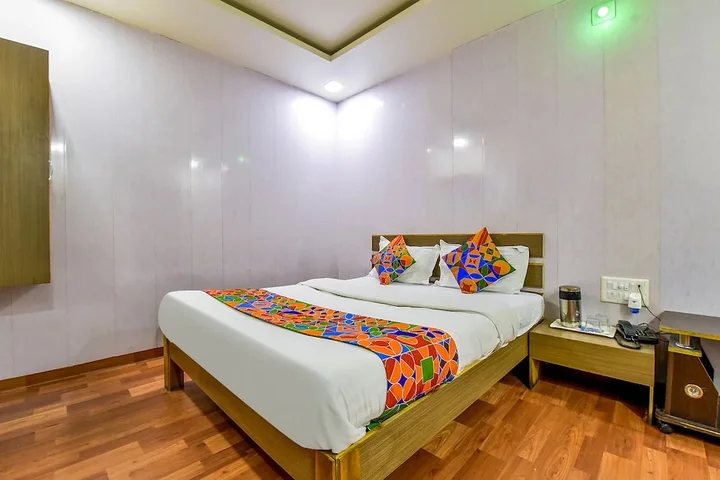 Ахмедабад: OYO Rooms Prahlad Nagar Garden