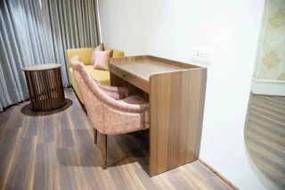 Нью-Дели: The Retreat Resort