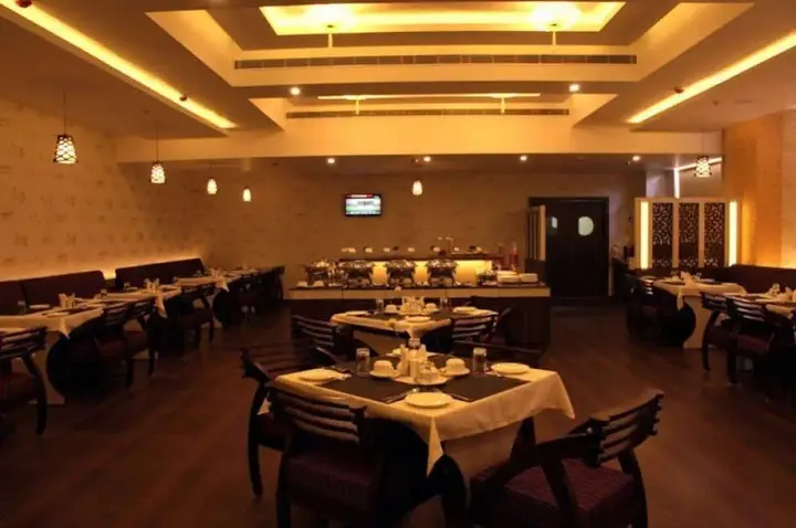 Тирупати: Vihas Hotels