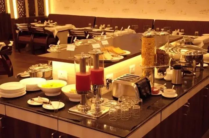 Тирупати: Vihas Hotels
