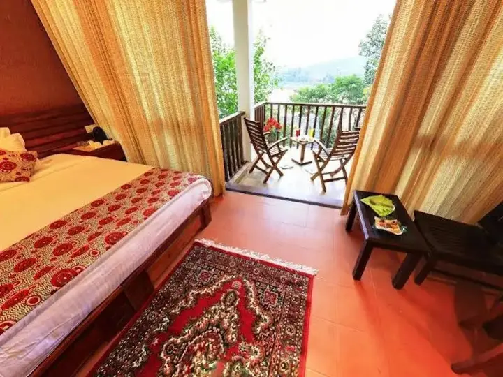 Велламундра: Wayanad Silver Woods