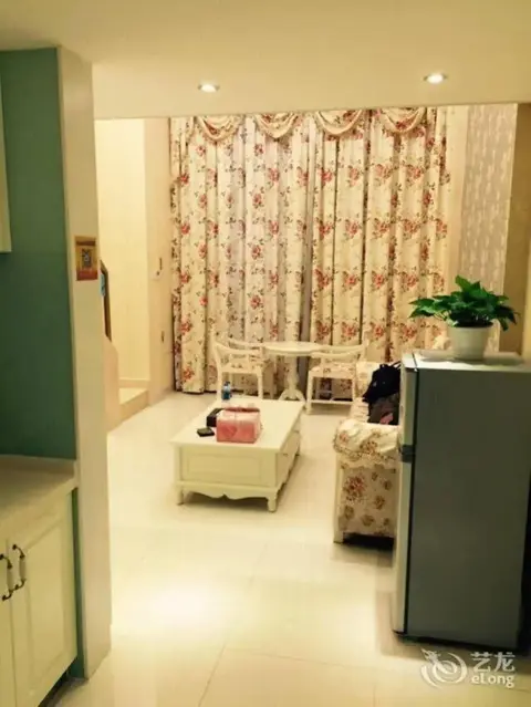 Фошань: Private Enjoy Home Apartment Foshan