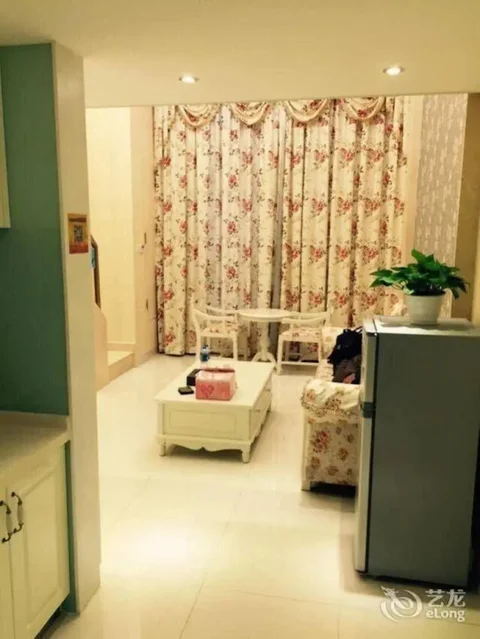 Фошань: Private Enjoy Home Apartment Foshan