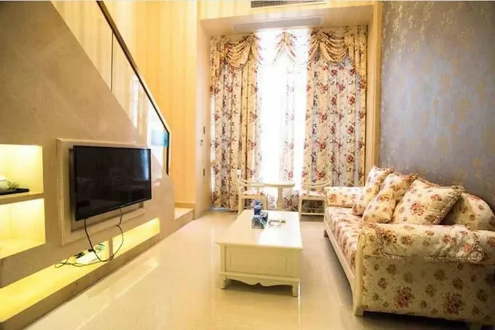 Фошань: Private Enjoy Home Apartment Foshan
