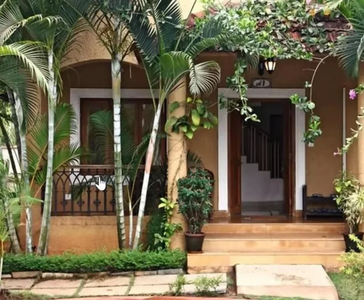 Анджуна: Villa Fountain Court