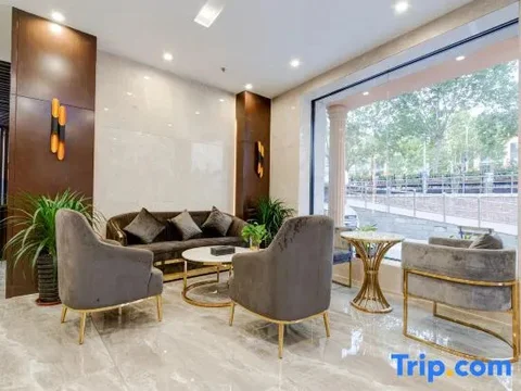 Циньхуандао: Tang Bai Hai Jing hotel (tiger stone shop, Beidaihe)