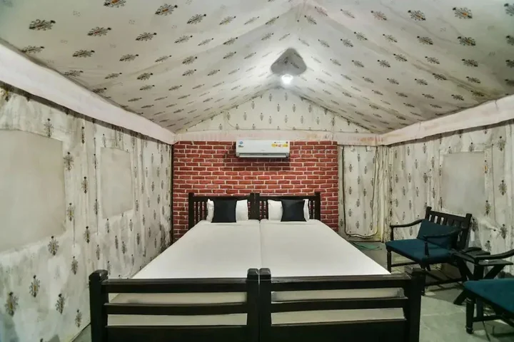 Садри: Hoppers Leeway Jungle Camp