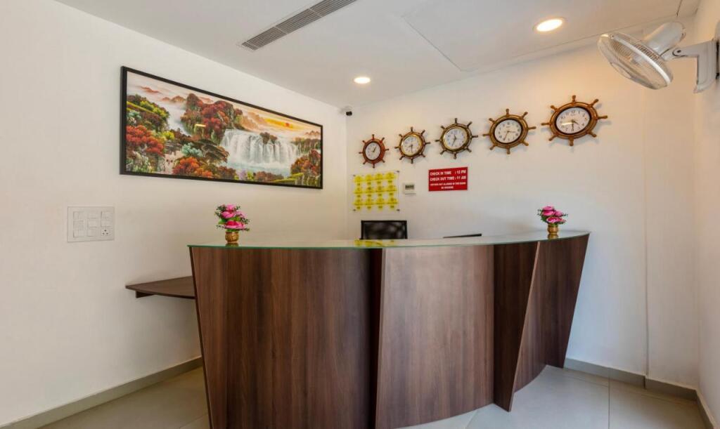 Аллеппи: Thejas Houseboat Premium Three