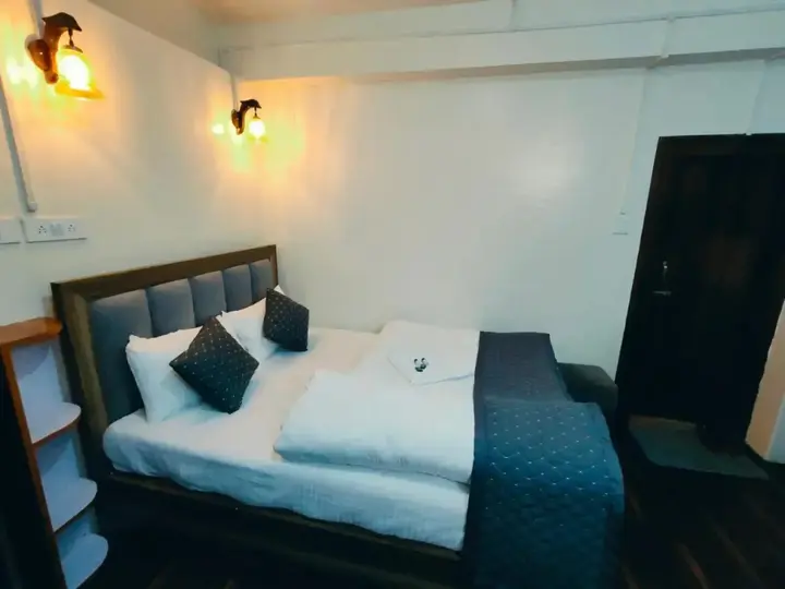 Пеллинг: Hotel Sunsrise