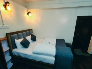 Пеллинг: Hotel Sunsrise
