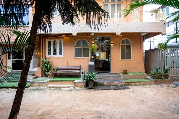 Бангалор: Hotel Shanthi Residency Marathalli