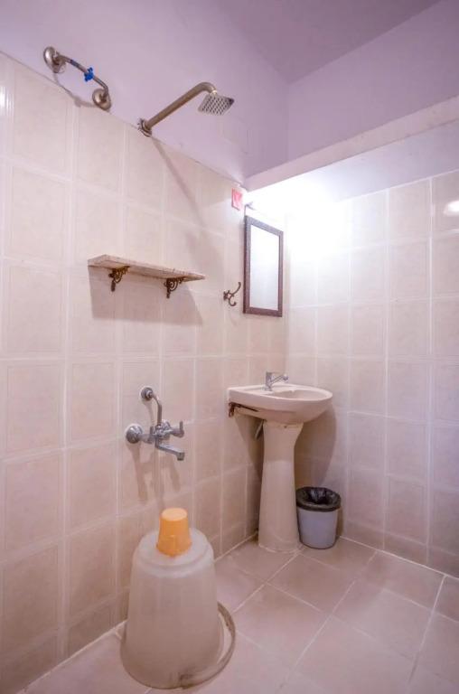 Бангалор: Hotel Shanthi Residency Marathalli