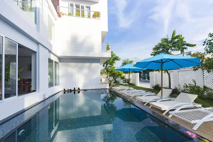 Хойан: Hoi An White Villa