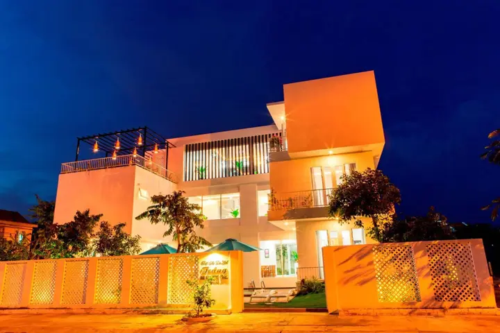 Хойан: Hoi An White Villa