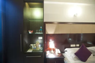 Нью-Дели: OYO 349 Hotel Emblem