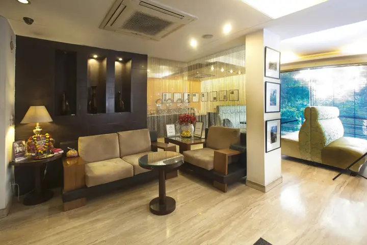 Нью-Дели: OYO 349 Hotel Emblem