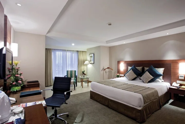 Ахмедабад: Country Inn  Ahmedabad