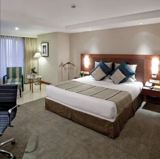 Ахмедабад: Country Inn Ahmedabad