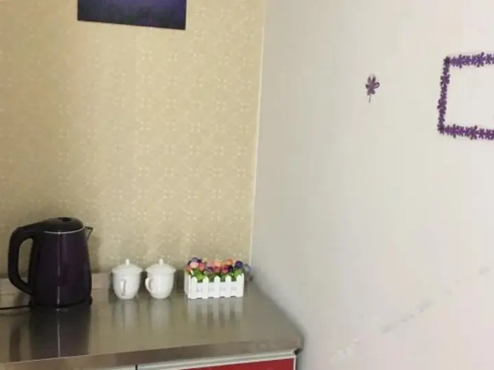 Пекин: Beijing Rujia Inn