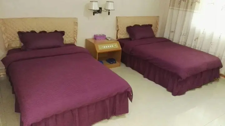 Янгиианг: Enping Shuangquan Hotel