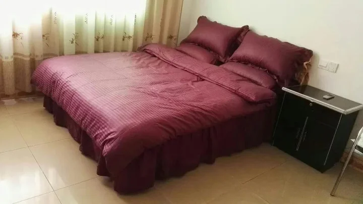 Янгиианг: Enping Shuangquan Hotel