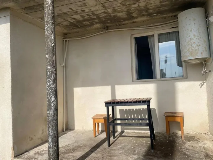 Уреки: 86 E. Takaishvili Guest House