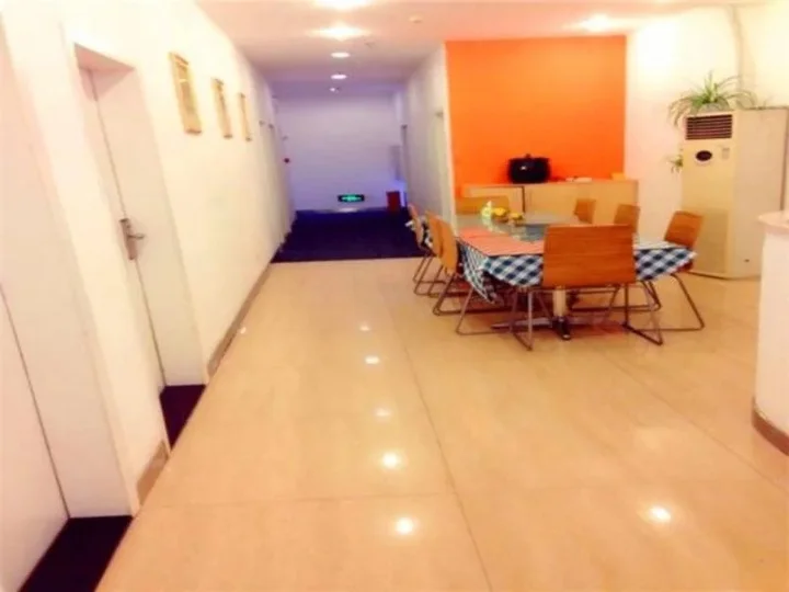 Сямынь: Wan'ao Hotel (Xiamen Railway Station Wenzao Subway Station)